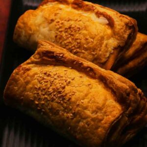 Paneer & Capsicum Tikka Puff 1