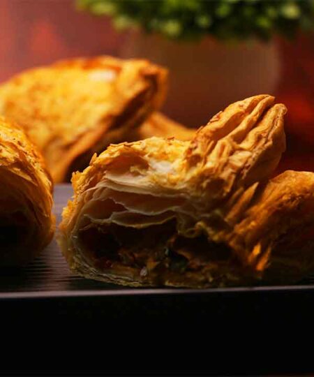 Paneer & Capsicum Tikka Puff 3