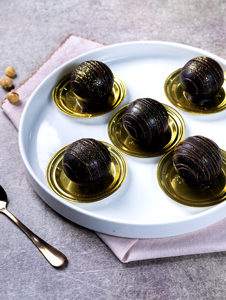 Hazelnut Seasalt Sphere