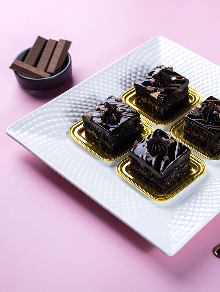 Kitkat Chocolate Pastry