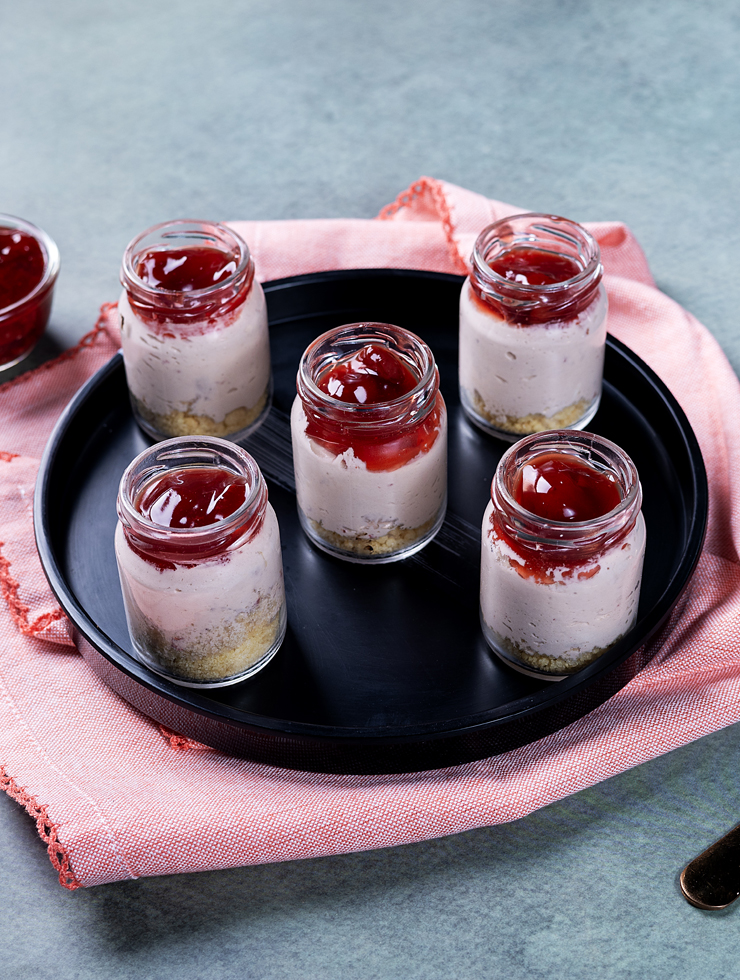 Strawberry-Mousse-In-Jar