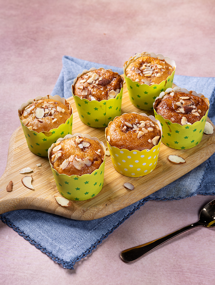 Almond And Caramel Muffin 40gm