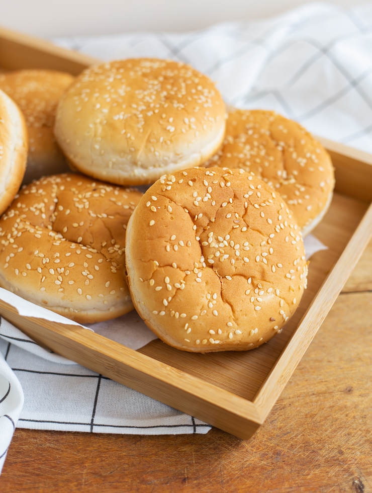 Burger Buns (Sesame seeds)