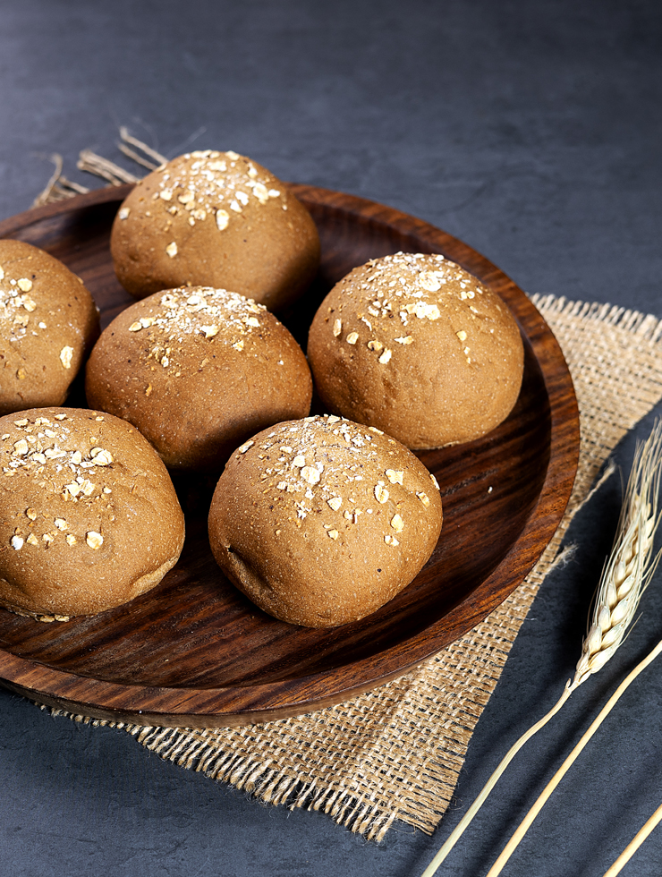 Whole Wheat Slider Buns (Oats)
