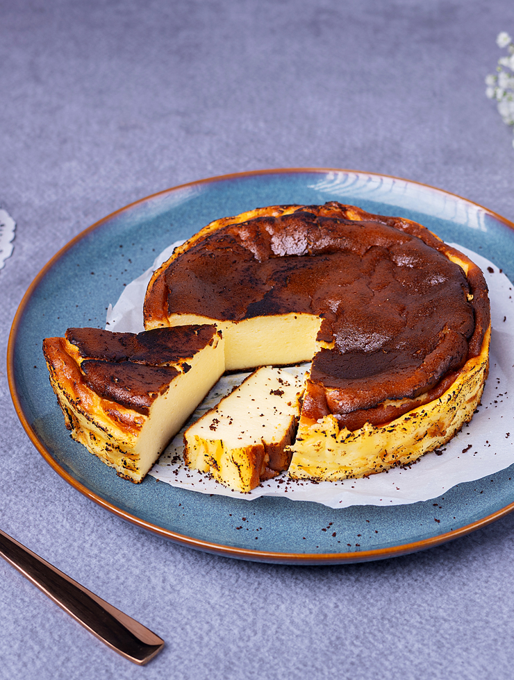 San Sebastian Cheese Cake